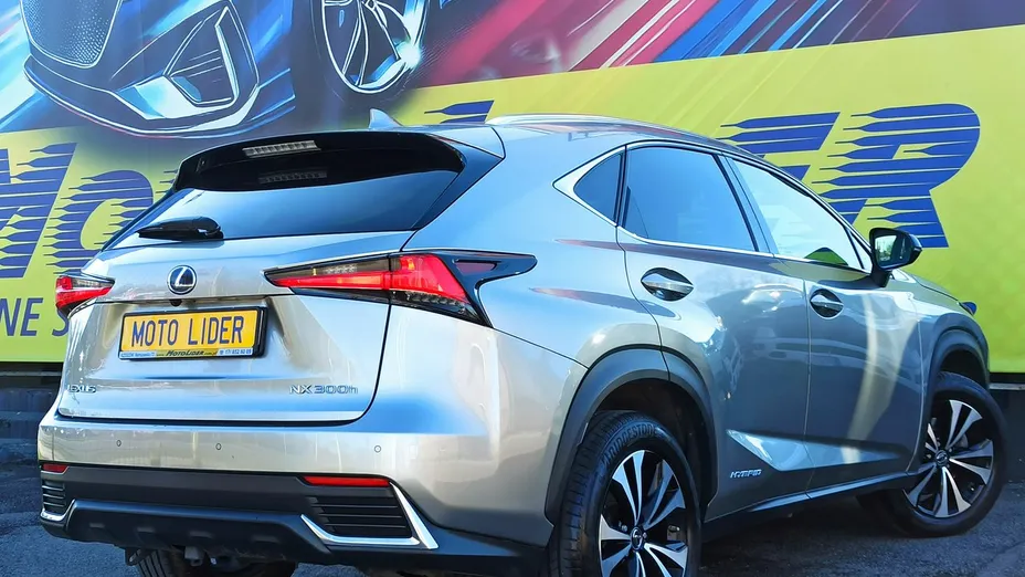 LEXUS NX -