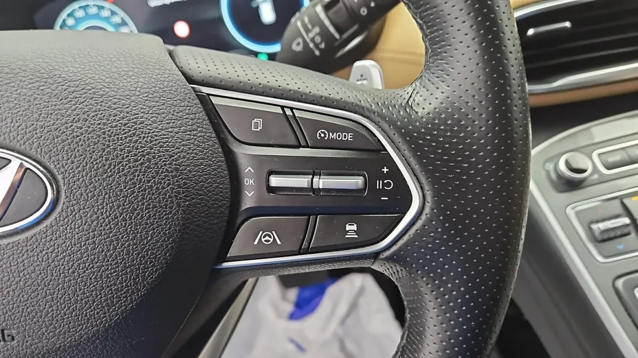 HYUNDAI Santa Fe -