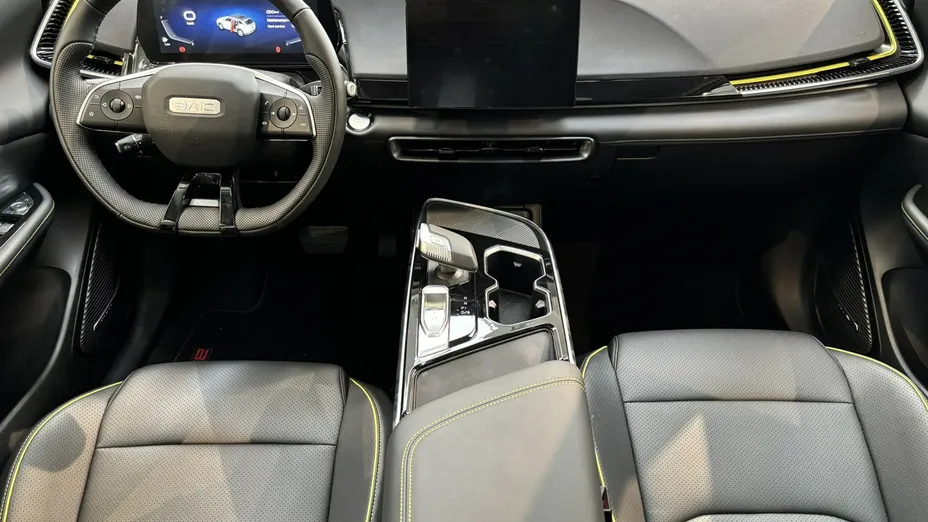 BAIC Beijing 5 -