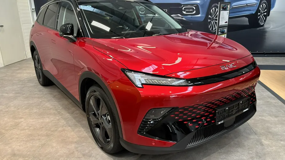 BAIC Beijing 5 -