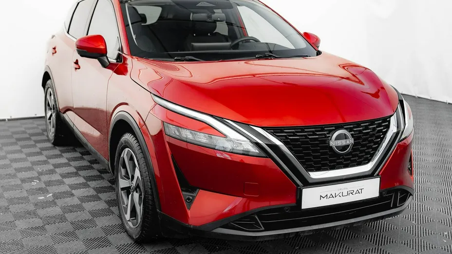 NISSAN Qashqai -