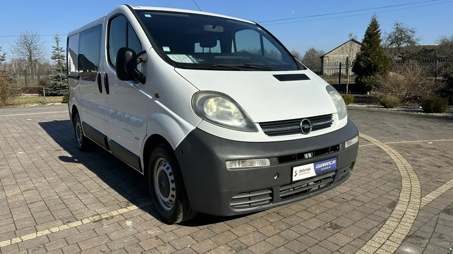 OPEL Vivaro -