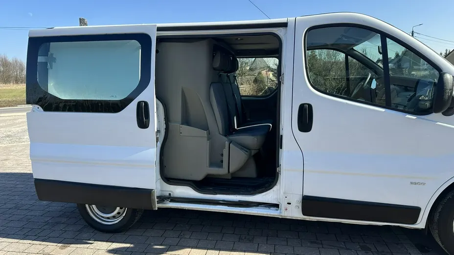 OPEL Vivaro -
