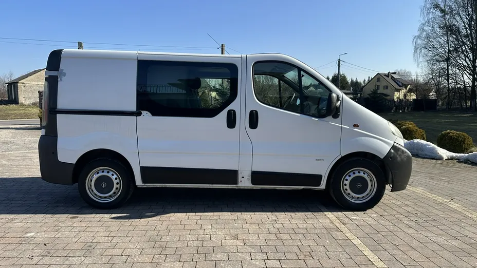 OPEL Vivaro -