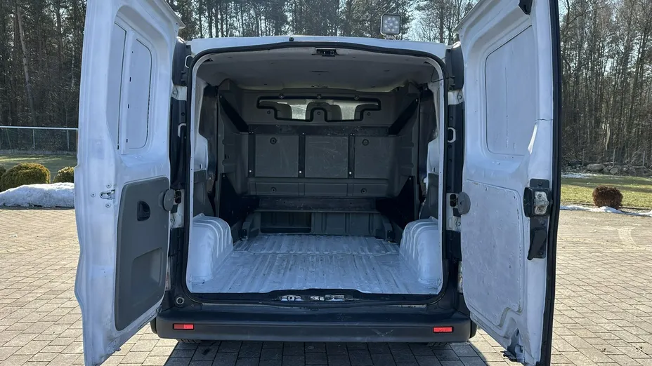 OPEL Vivaro -
