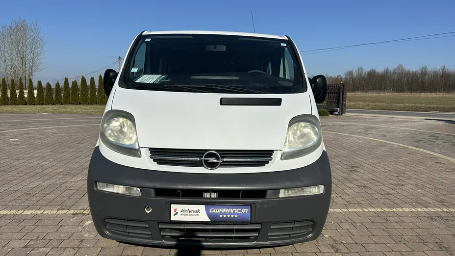 OPEL Vivaro -