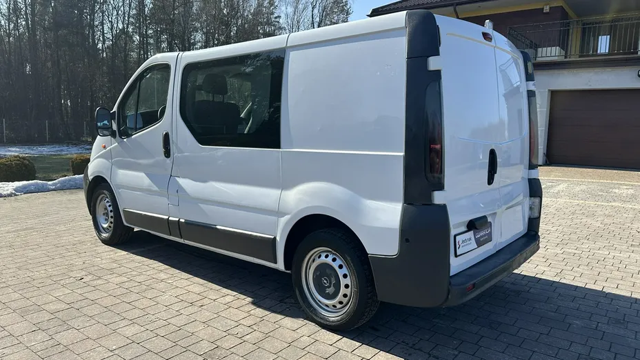 OPEL Vivaro -