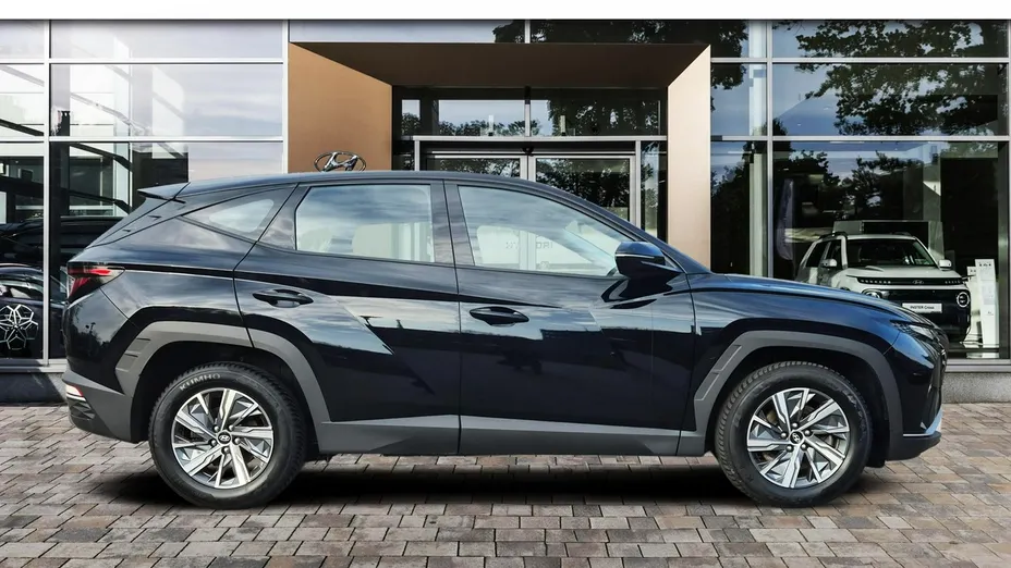 HYUNDAI Tucson -