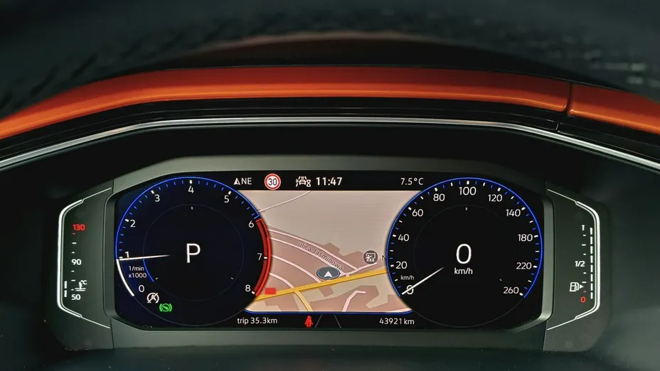 VOLKSWAGEN T-Cross -