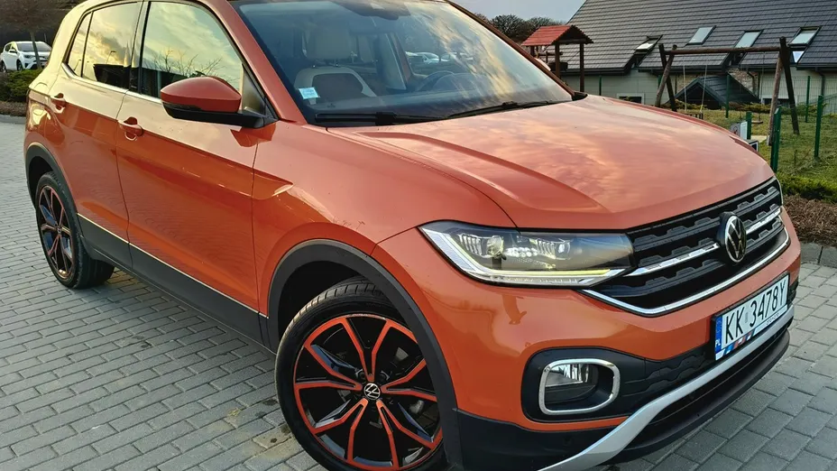 VOLKSWAGEN T-Cross -