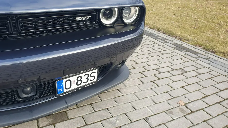DODGE Challenger -