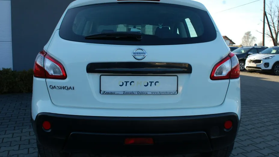 NISSAN Qashqai -