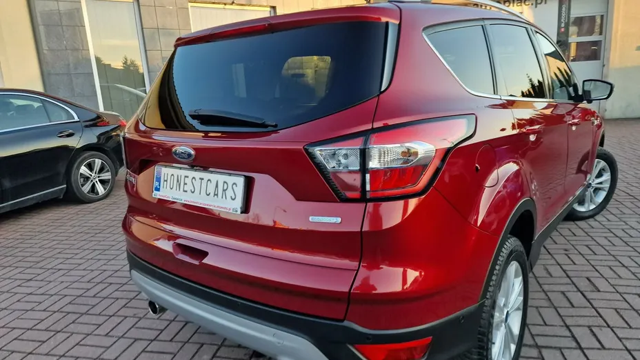 FORD Kuga -