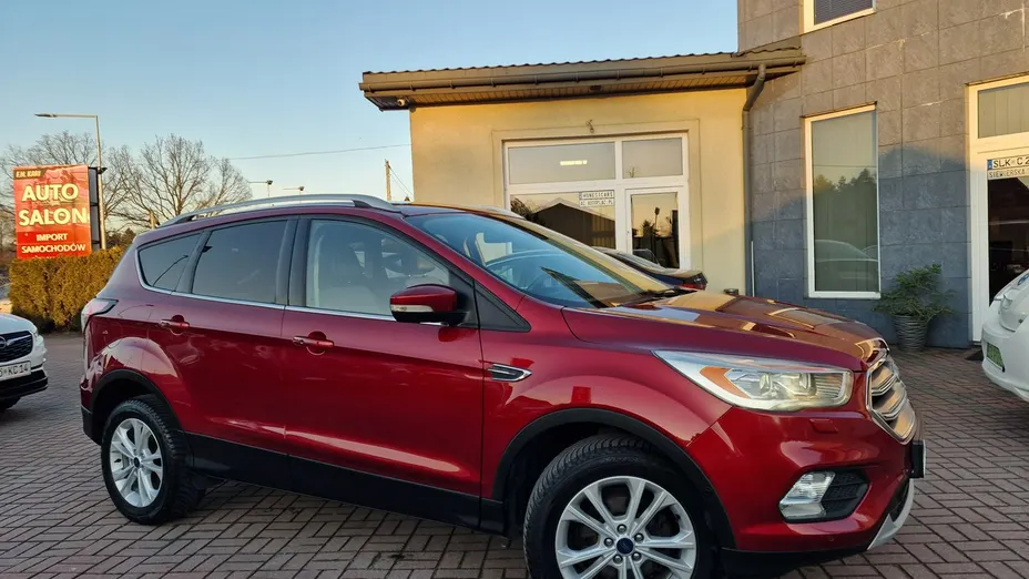 FORD Kuga -