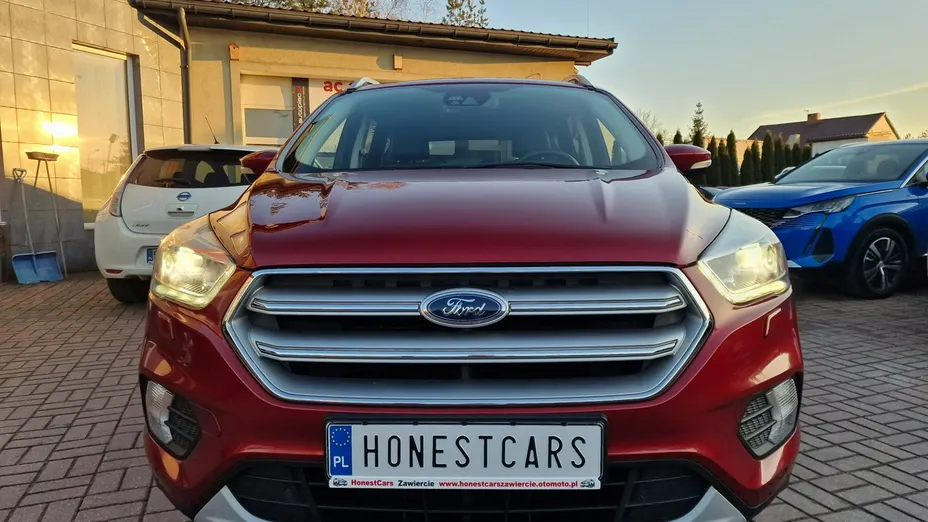 FORD Kuga -