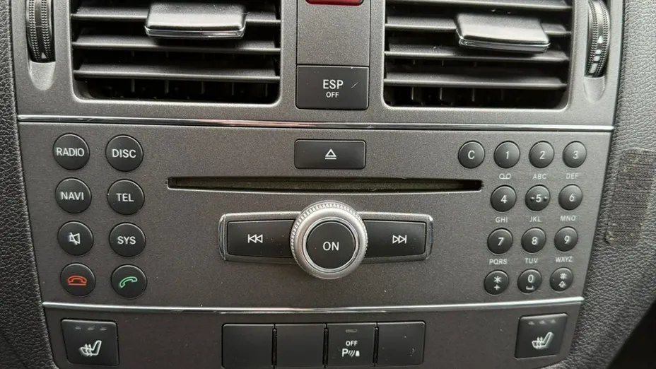 MERCEDES-BENZ C Klasa -