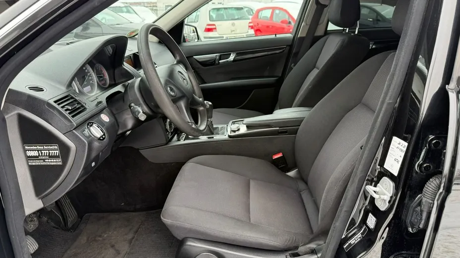 MERCEDES-BENZ C Klasa -