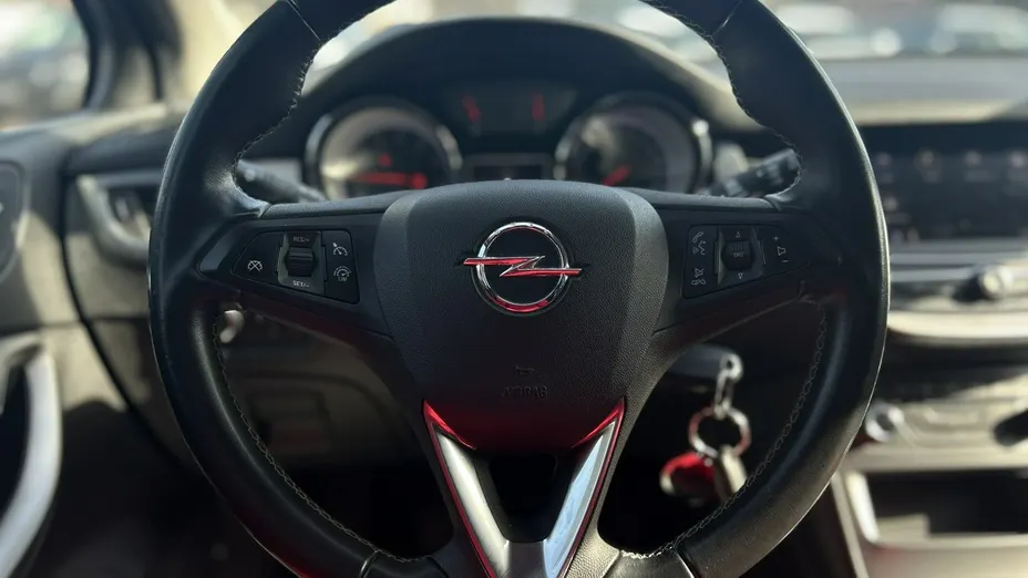OPEL Astra -