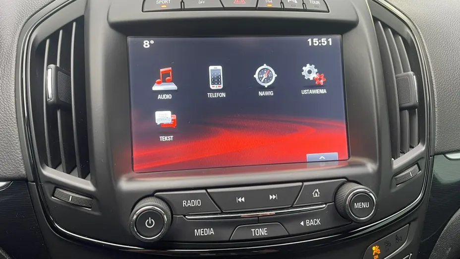 OPEL Insignia -