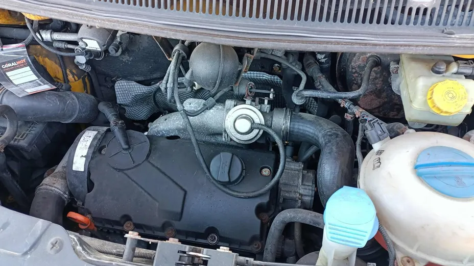 VOLKSWAGEN Transporter -