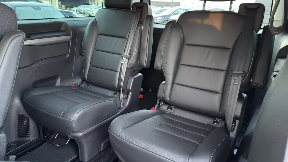 PEUGEOT Traveller Traveller 2.0 BlueHDi Long Business VIP EAT8