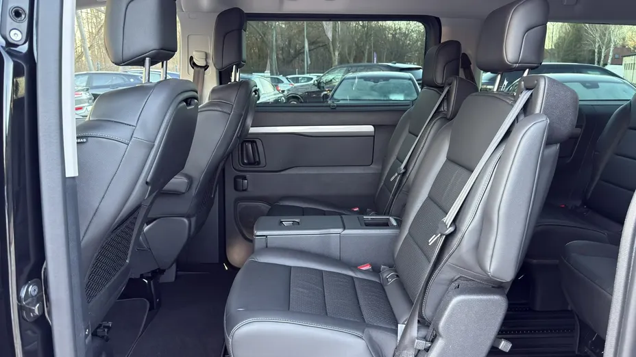 PEUGEOT Traveller Traveller 2.0 BlueHDi Long Business VIP EAT8