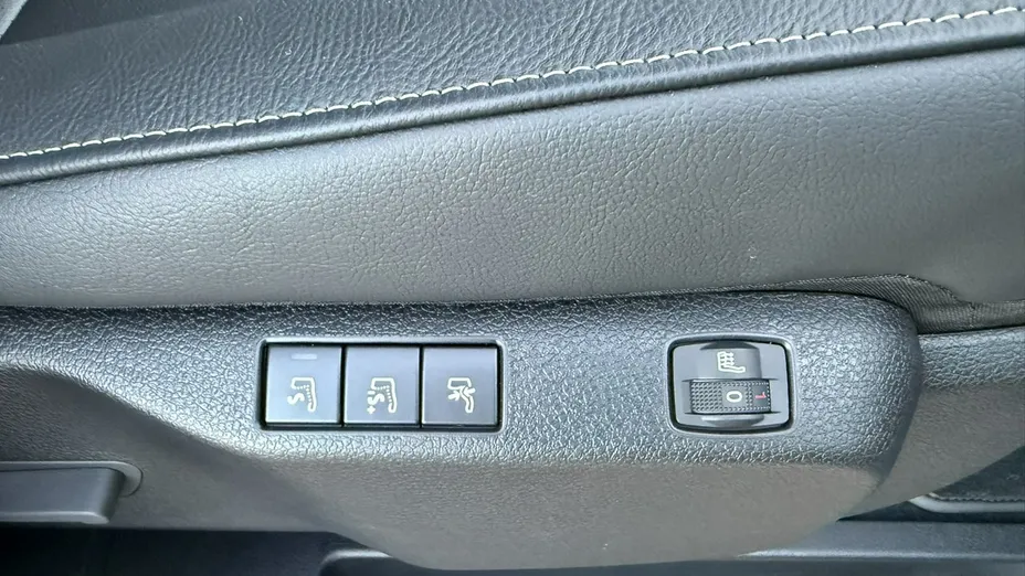 PEUGEOT Traveller Traveller 2.0 BlueHDi Long Business VIP EAT8