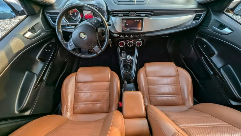 ALFA ROMEO Giulietta -