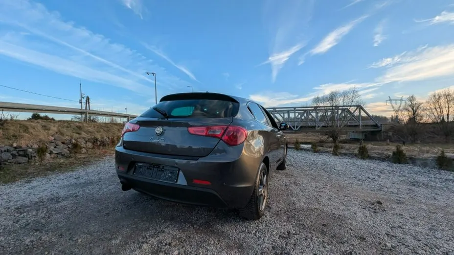 ALFA ROMEO Giulietta -
