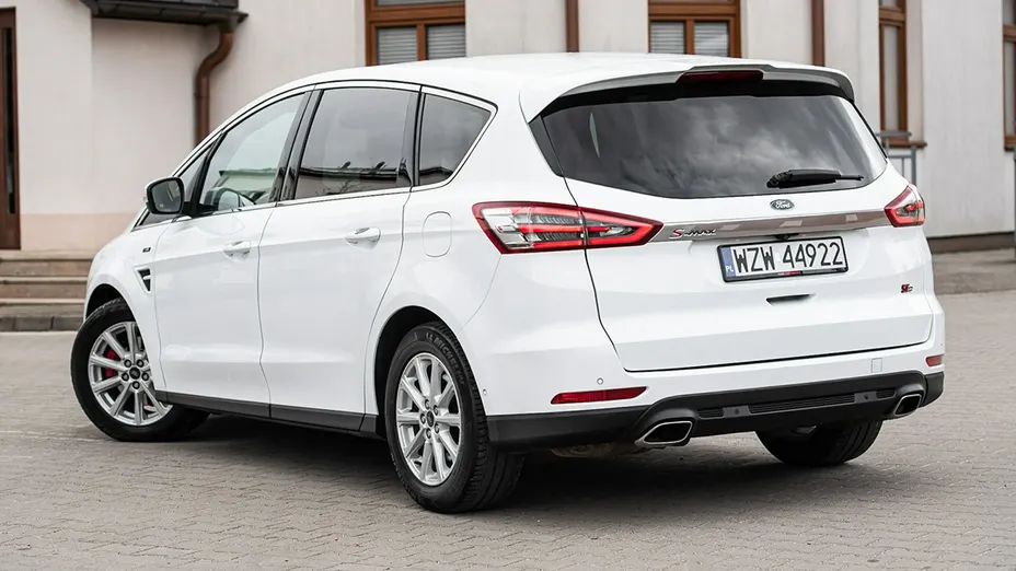 FORD S-MAX -