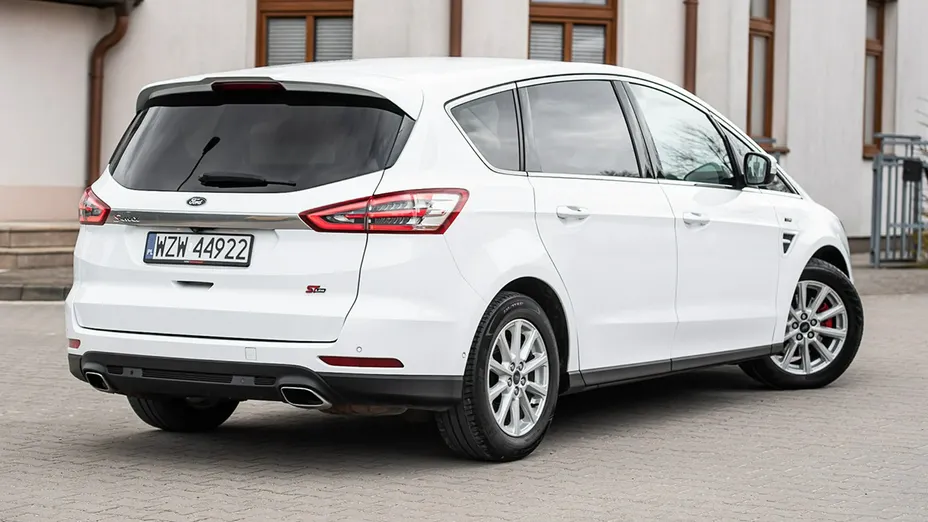 FORD S-MAX -