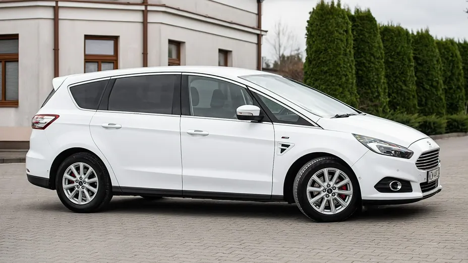 FORD S-MAX -