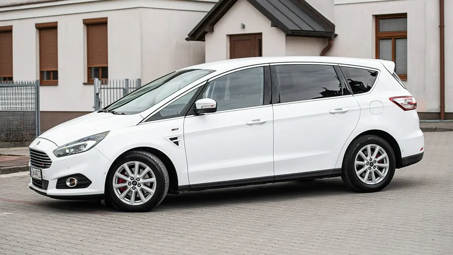 FORD S-MAX -