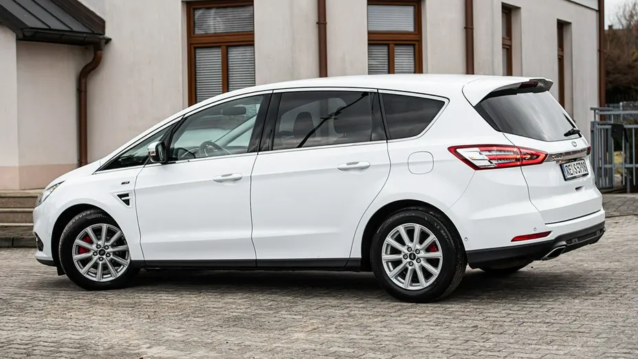 FORD S-MAX -