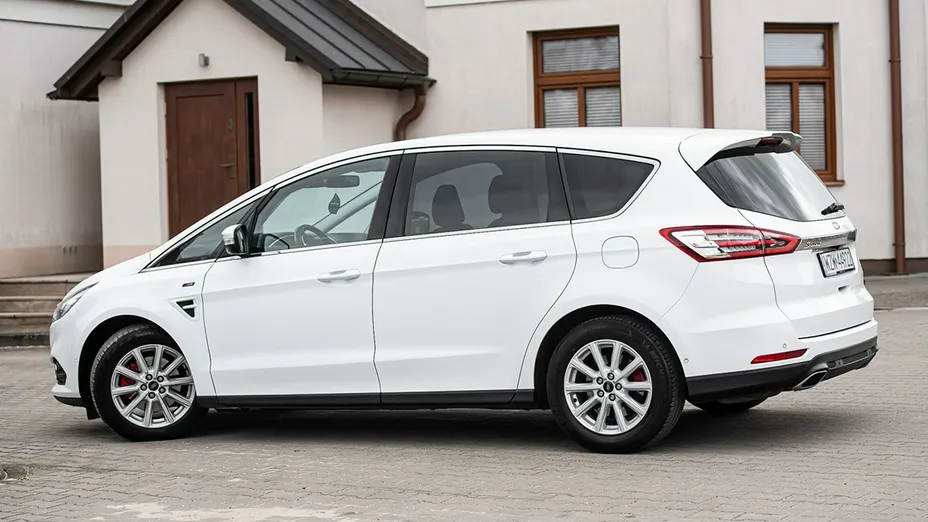 FORD S-MAX -
