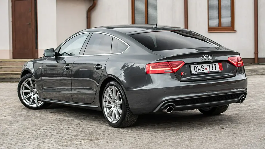 AUDI A5 -