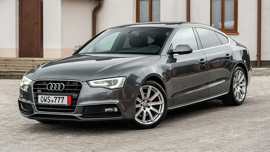 AUDI A5 -