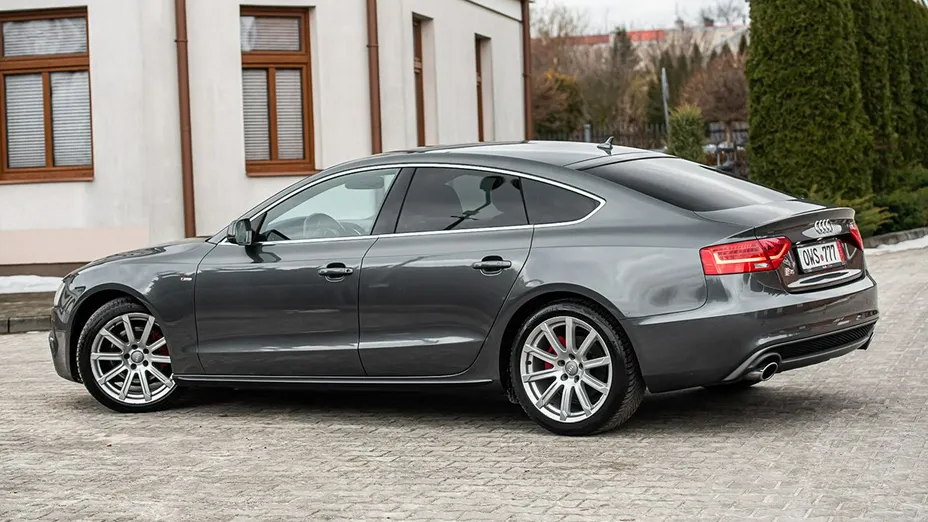 AUDI A5 -