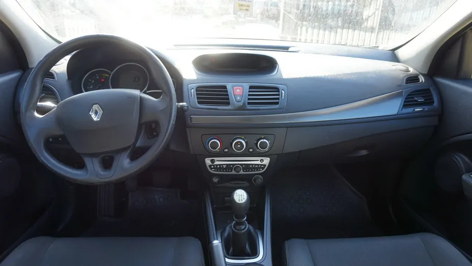 RENAULT Megane -