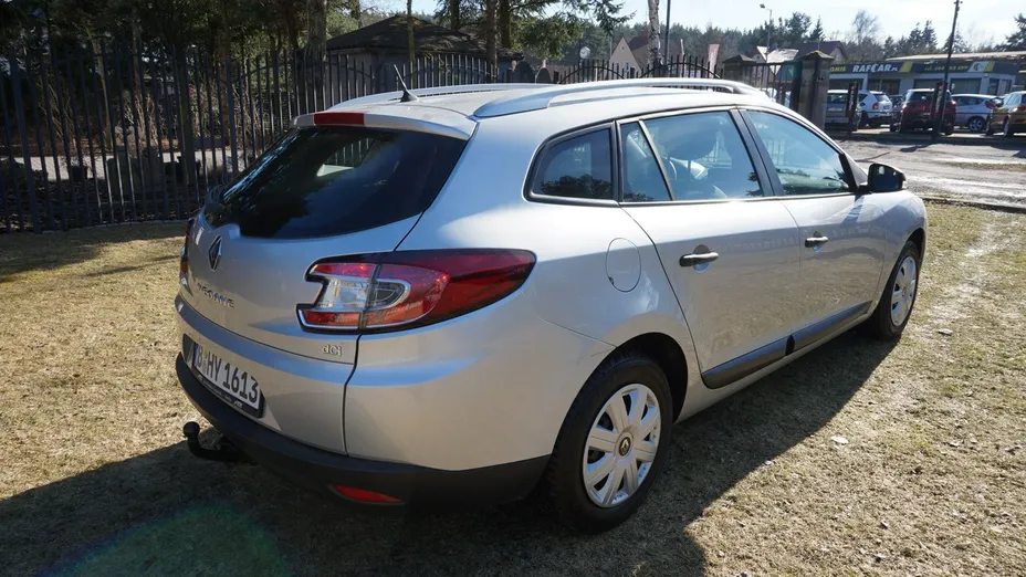 RENAULT Megane -