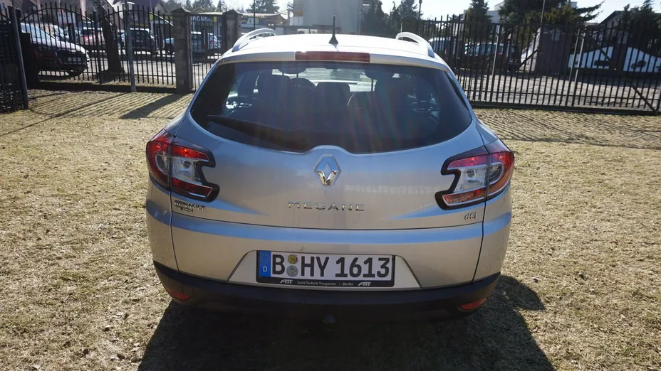 RENAULT Megane -