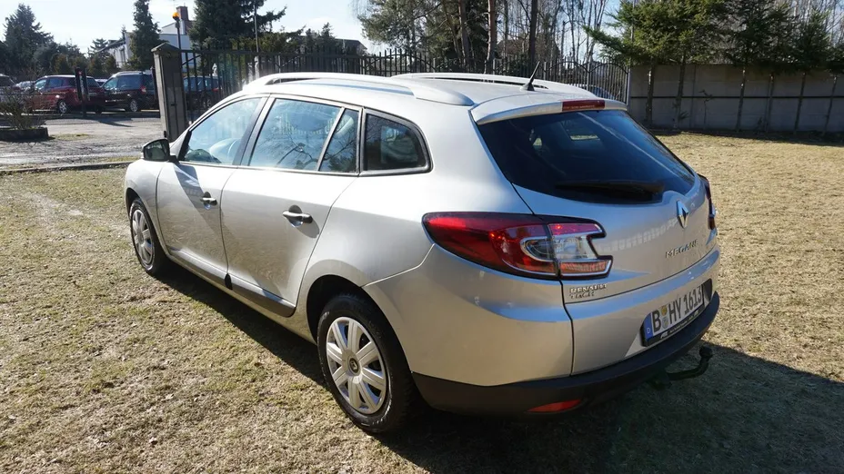 RENAULT Megane -