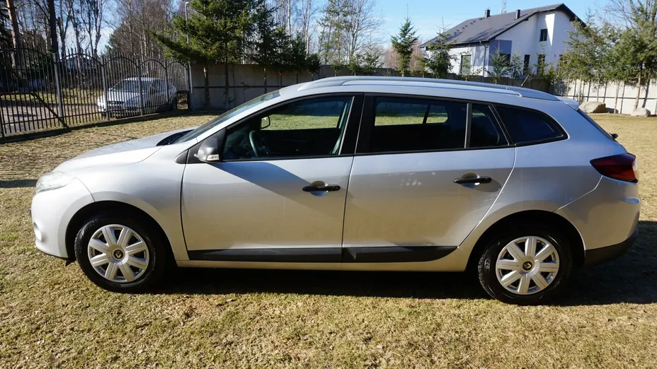 RENAULT Megane -