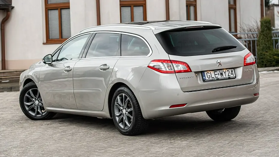 PEUGEOT 508 -