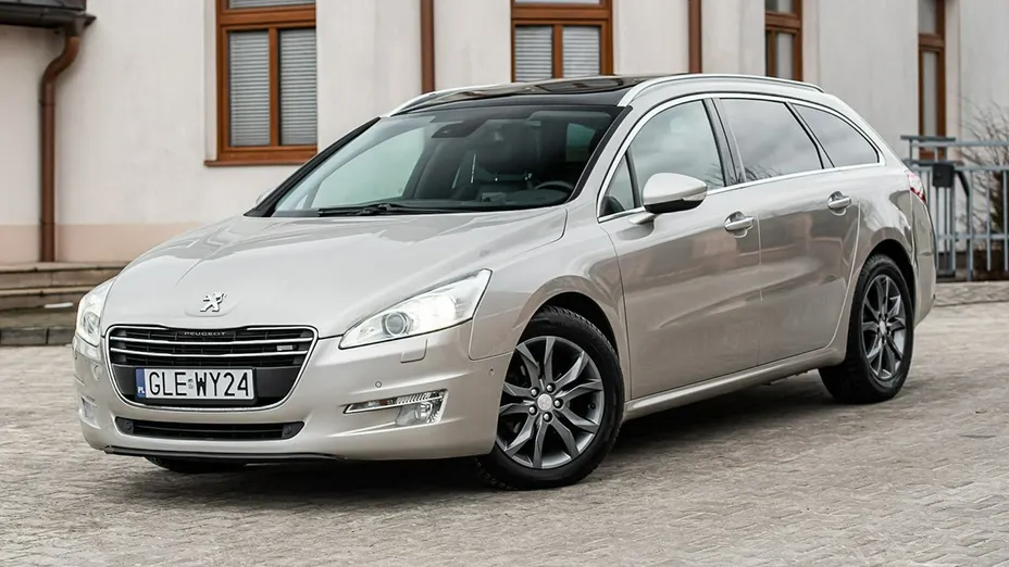 PEUGEOT 508 -
