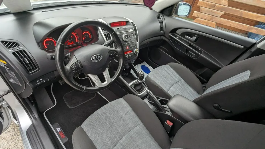 KIA Cee'd -