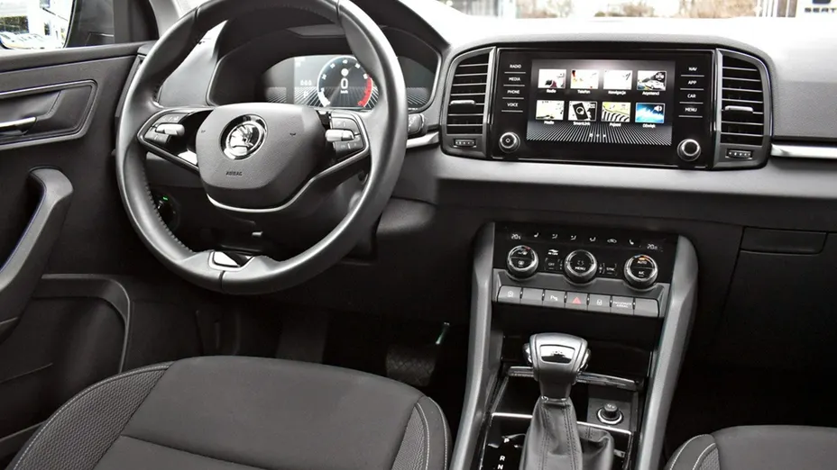 SKODA Karoq -