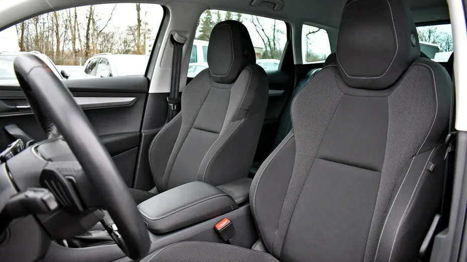 SKODA Karoq -
