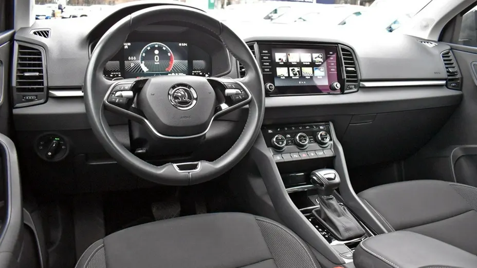 SKODA Karoq -