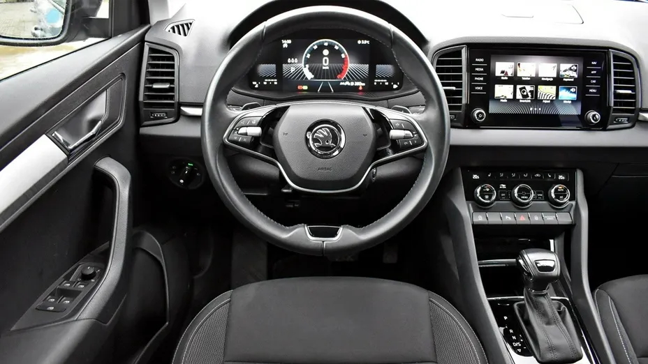 SKODA Karoq -